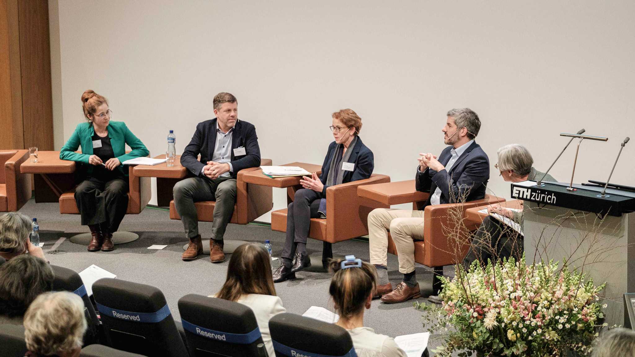 ETH Forum Wohnungsbau «GENERATIONENWOHNEN – Von der Idee bis zur Umsetzung», ETH Zürich, 2023. © ETH Wohnforum / Foto: Matteo De Mattia